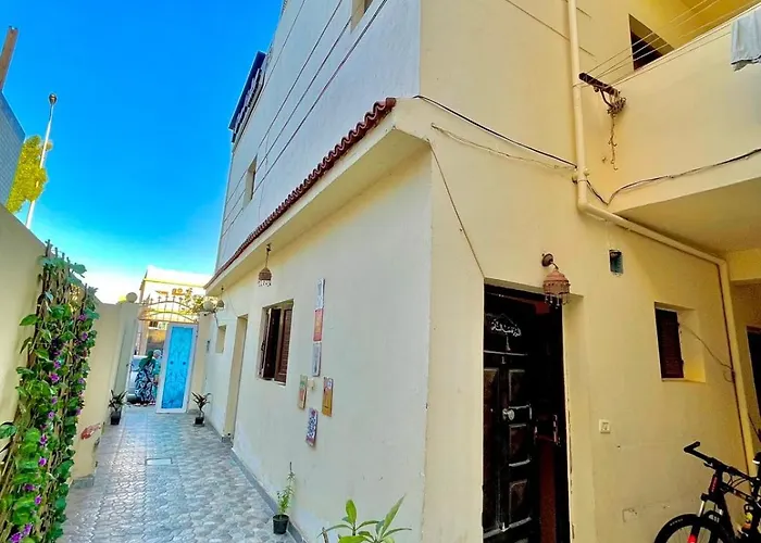 Dalida House 3*