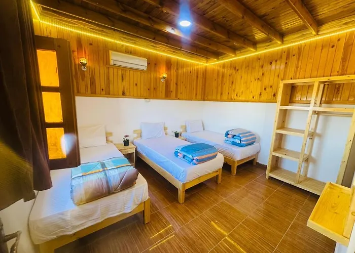 Apart Otel Dalida House 3*